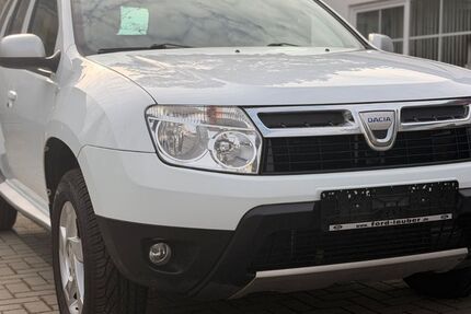 Dacia Duster 111.466 km 5.300 &euro; Berlin 12351