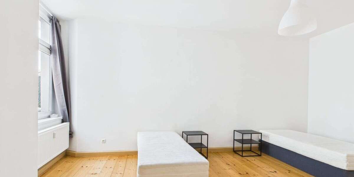 Etagenwohnung Berlin Köpenick - 1 Zimmer, 93 m&sup2;, 310&euro; | Angebot:27083724