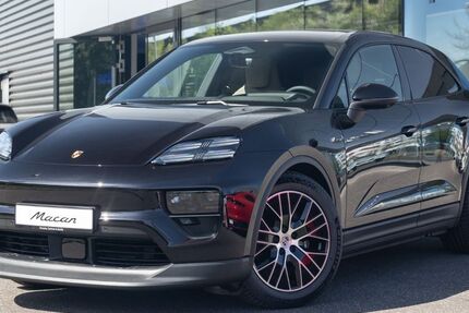 Porsche Macan 3.900 km 91.900 € Berlin 12487