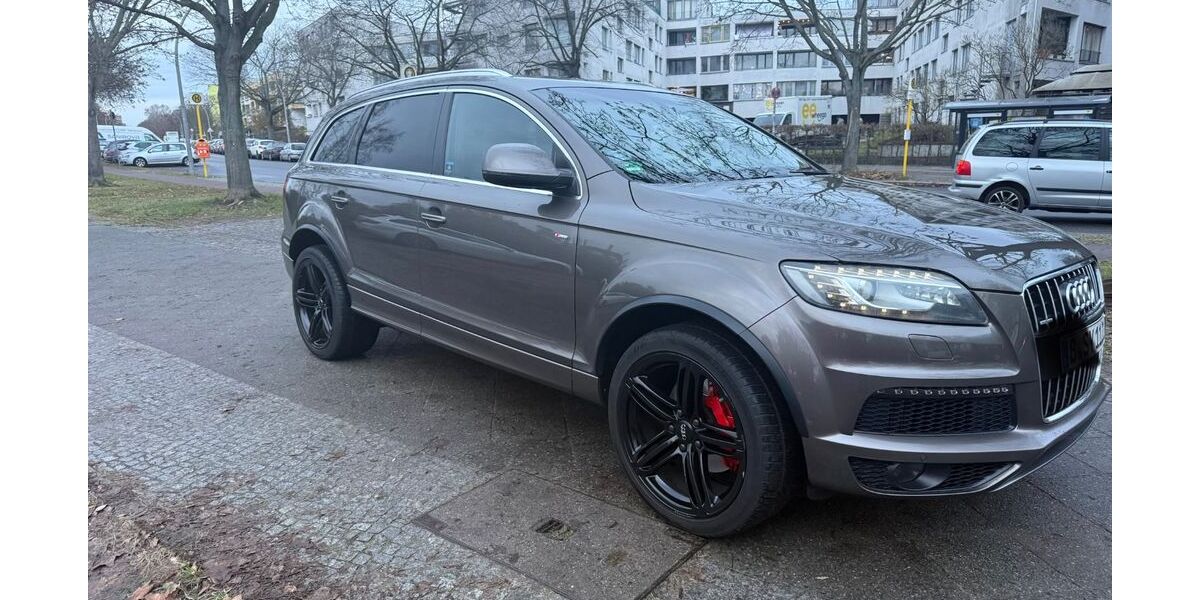 Audi Q7 198.000 km 16.500 € berlin 12057