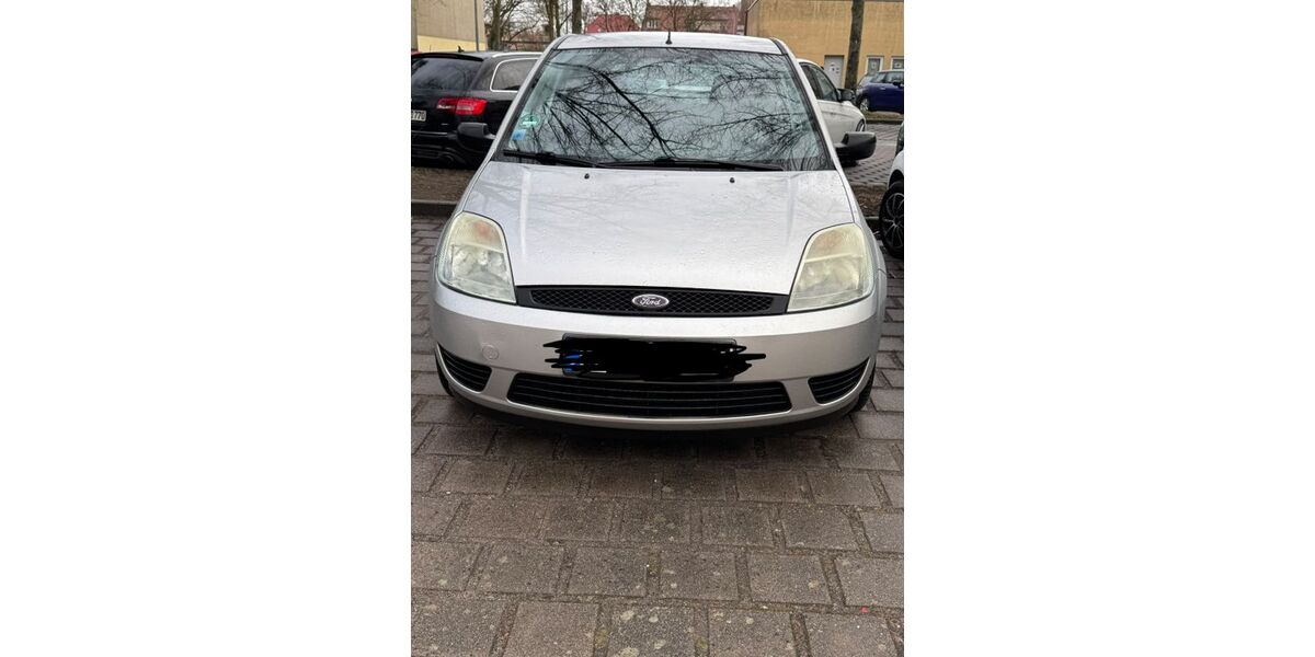 Ford Fiesta 120.000 km 1.250 &euro; Velten 16727