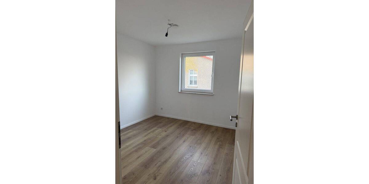 Etagenwohnung berlin Altglienicke - 2 Zimmer, 55 m&sup2;, 1.050&euro; | Angebot:26833848