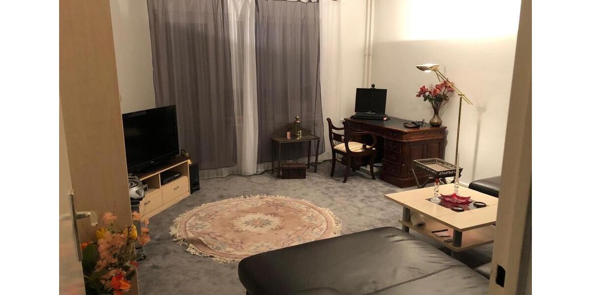 Etagenwohnung Berlin Charlottenburg-Wilmersdorf - 2 Zimmer, 70 m&sup2;, 1.250&euro; | Angebot:24693579