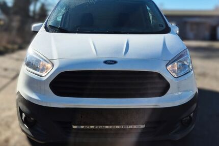 Ford Transit Courier 62.845 km 6.300 &euro; Berlin 13059