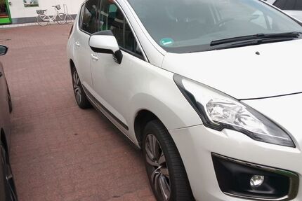 Peugeot 3008 119.600 km 6.000 &euro; Velten 16727