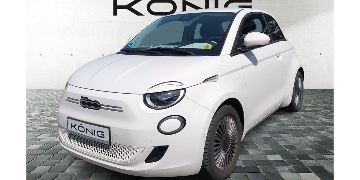 Fiat 500e 19.157 km 24.999 &euro; Hoppegarten 15366