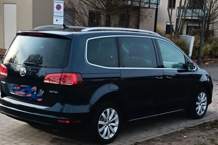 VW Sharan 160.581 km 16.200 &euro; Berlin 13125