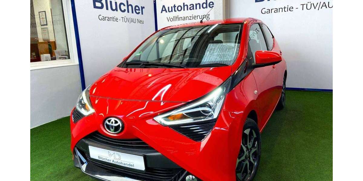 Toyota Aygo 17.000 km 12.950 &euro; Berlin 10827
