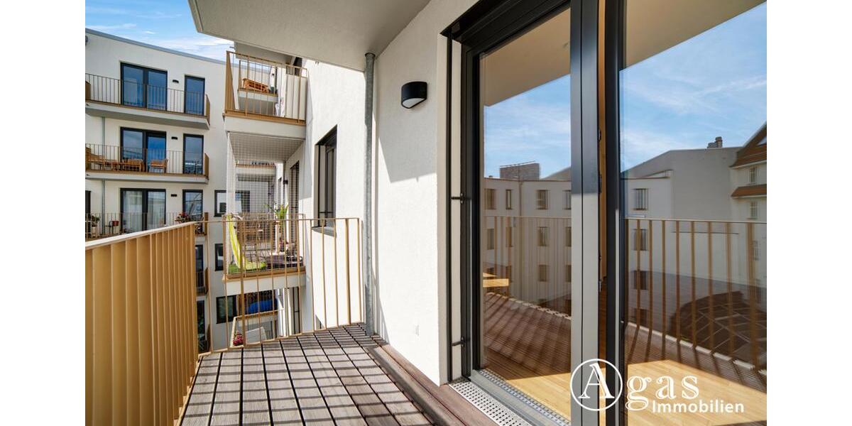 Etagenwohnung Berlin Mitte - 2 Zimmer, 52 m&sup2;, 1.530&euro; | Angebot:25960523