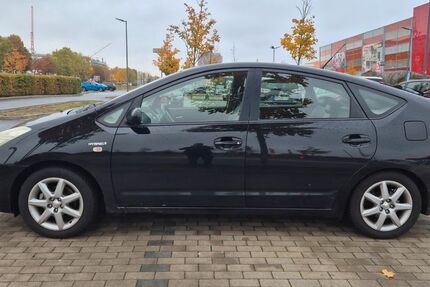 Toyota Prius 287.540 km 5.000 € Berlin 10315