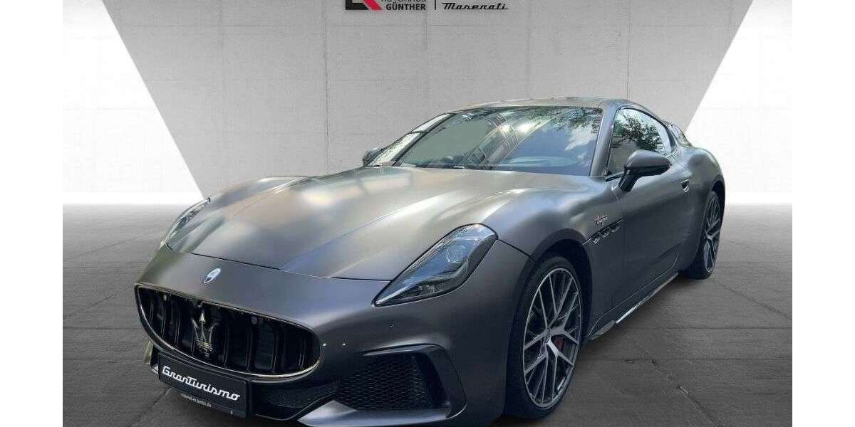 Maserati GranTurismo 28.000 km 138.900 € Berlin 10587