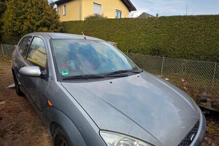 Ford Focus 99.000 km 999 &euro; Berlin 14612
