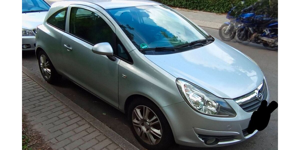 Opel Corsa 135.000 km 2.300 &euro; Berlin 13055
