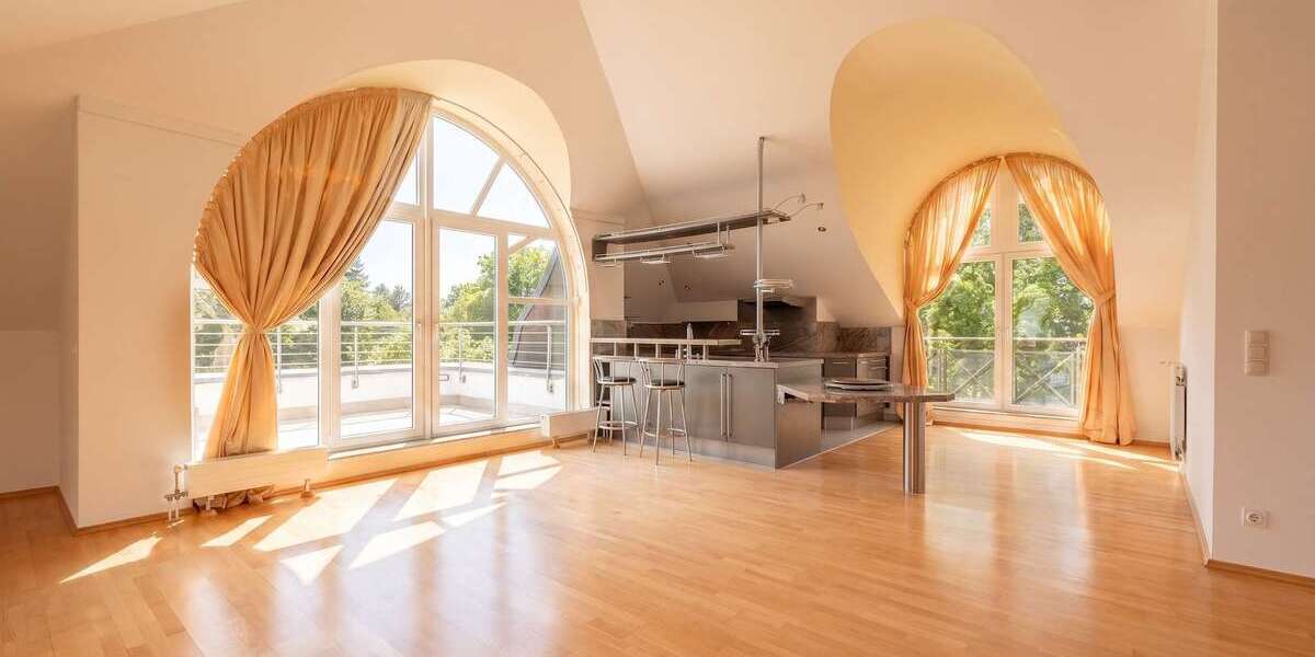 Etagenwohnung Kleinmachnow - 3 Zimmer, 130 m&sup2;, 1.800&euro; | Angebot:26252136