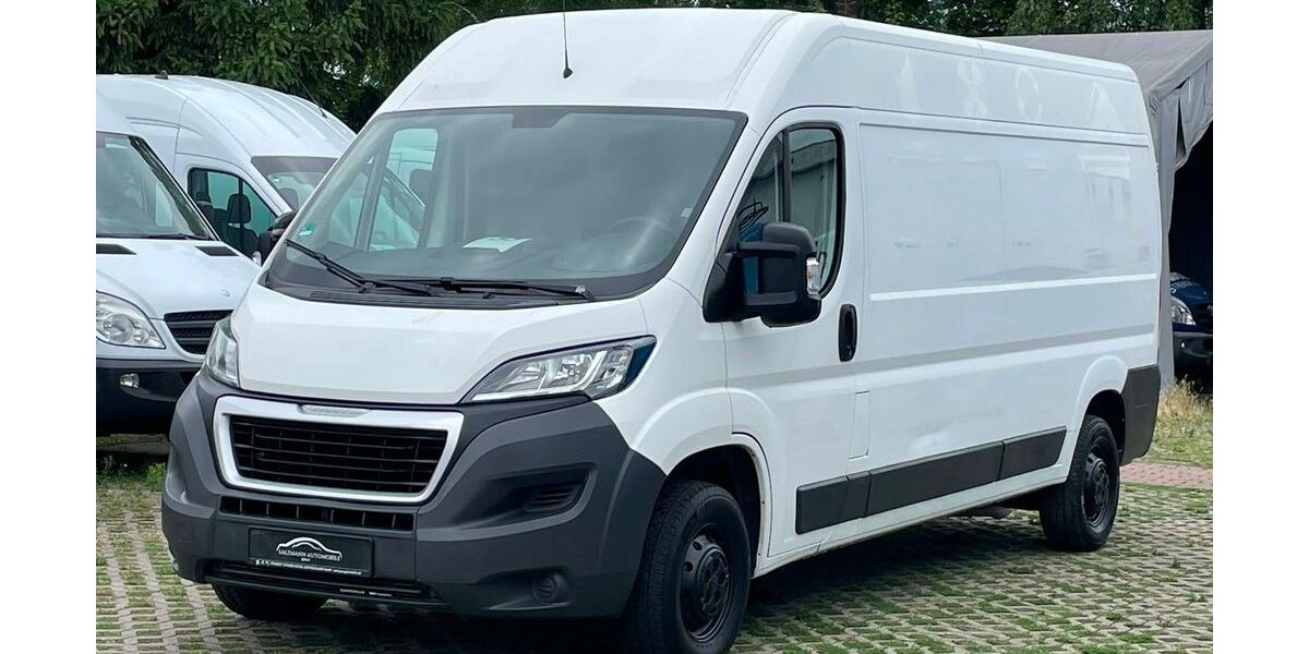 Peugeot Boxer 131.000 km 11.850 &euro; Berlin 13088