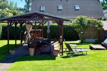 Haus Berlin Karow - 7 Zimmer, 248 m&sup2;, 899.500&euro; | Angebot:25685190