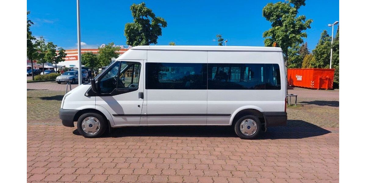 Ford Transit 229.232 km 9.790 &euro; Berlin 13055