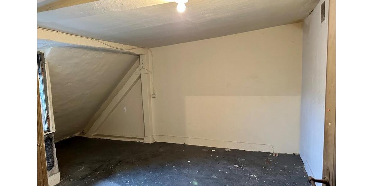 Etagenwohnung Potsdam Südliche Innenstadt - 12 Zimmer, 400 m&sup2;, 280.000&euro; | Angebot:25642690