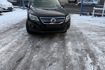 VW Tiguan 163.000 km 5.800 &euro; Berlin 13409