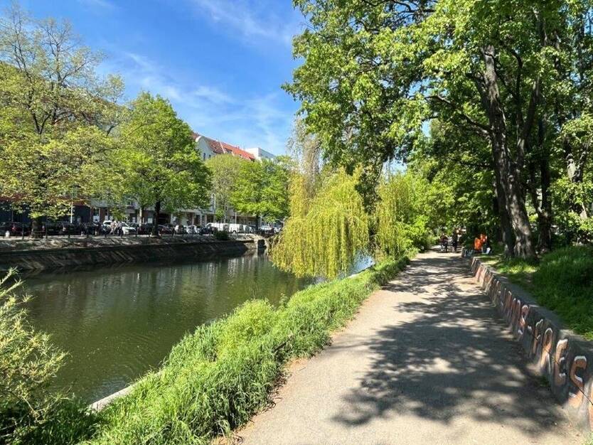 50 Meter zum Paul-Lincke-Ufer mit Wohnküche mitten im Kreuzberger Kiez