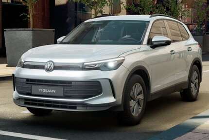 VW Tiguan 5.563 km 34.925 &euro; Bernau 16321