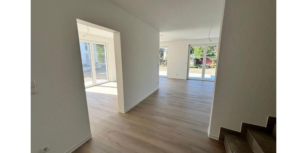 Doppelhaushälfte Berlin Treptow-Köpenick - 5 Zimmer, 146 m&sup2;, 399.000&euro; | Angebot:26762352