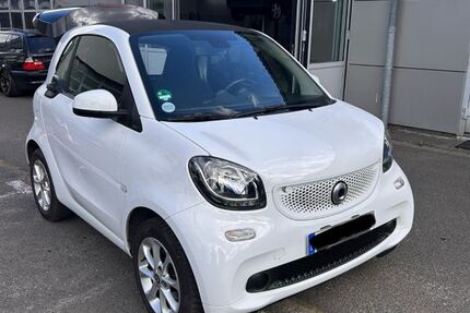 Smart ForTwo 88.139 km 8.900 € Schildow 16552