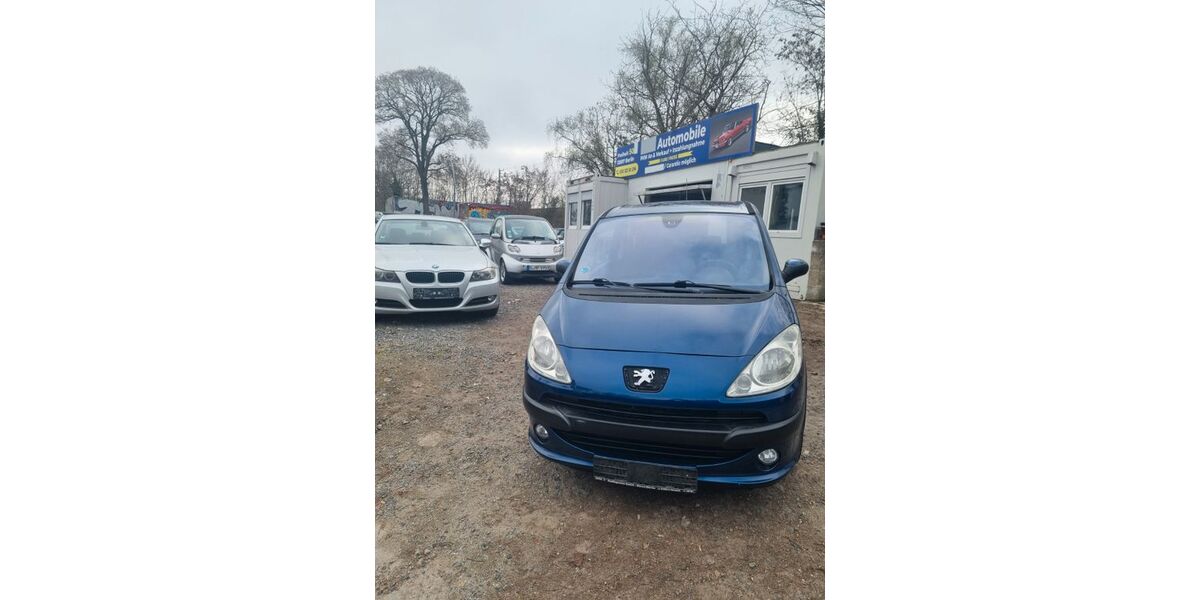 Peugeot 1007 125.662 km 3.000 &euro; Berlin (Spandau) 13597