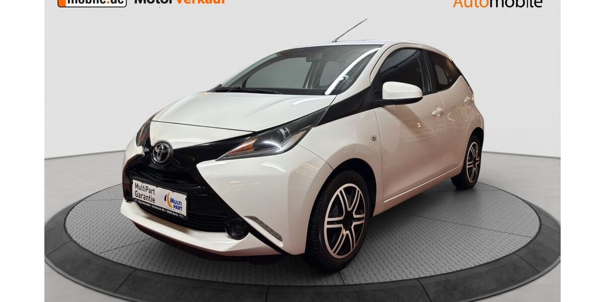Toyota Aygo (X) 40.000 km 10.900 &euro; Berlin 10625