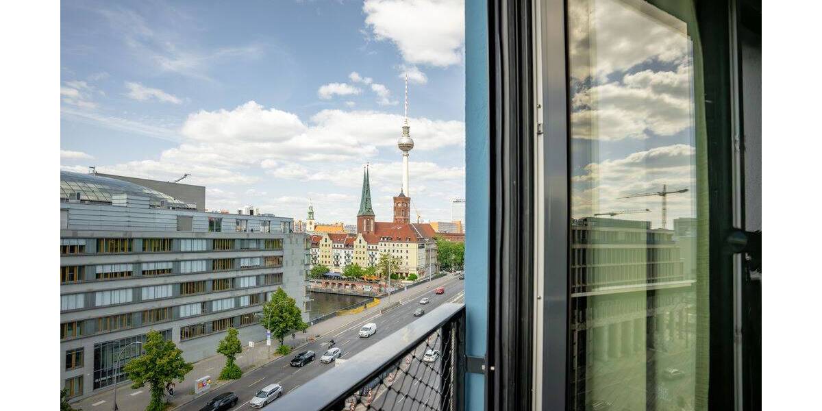Etagenwohnung Berlin Mitte - 2 Zimmer, 43 m&sup2;, 1.250&euro; | Angebot:26570242