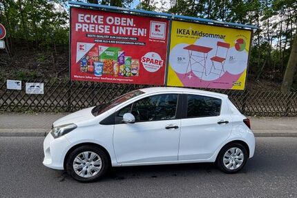 Toyota Yaris 88.000 km 8.500 &euro; Berlin 13357