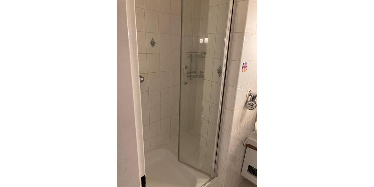 Erdgeschoßwohnung Berlin Charlottenburg-Wilmersdorf - 1 Zimmer, 36 m&sup2;, 900&euro; | Angebot:25830006