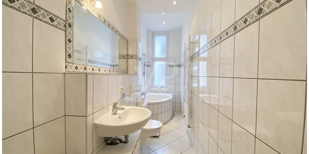 Etagenwohnung Berlin Charlottenburg - 2 Zimmer, 65 m&sup2;, 1.200&euro; | Angebot:24820205