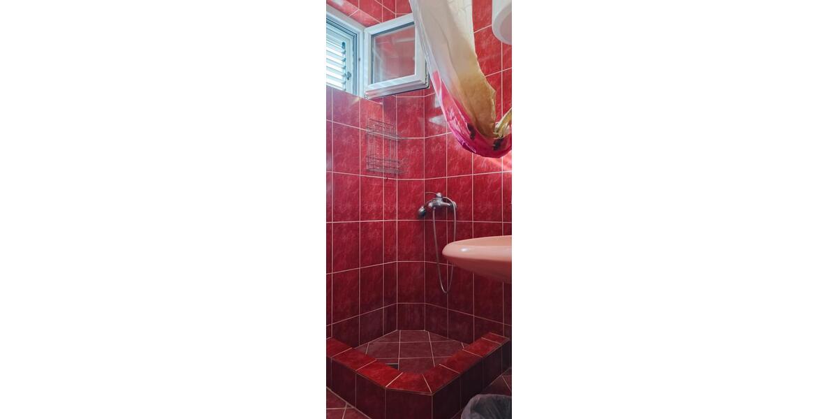 Etagenwohnung Berlin Charlottenburg-Wilmersdorf - 4 Zimmer, 63 m&sup2;, 272.000&euro; | Angebot:27300503