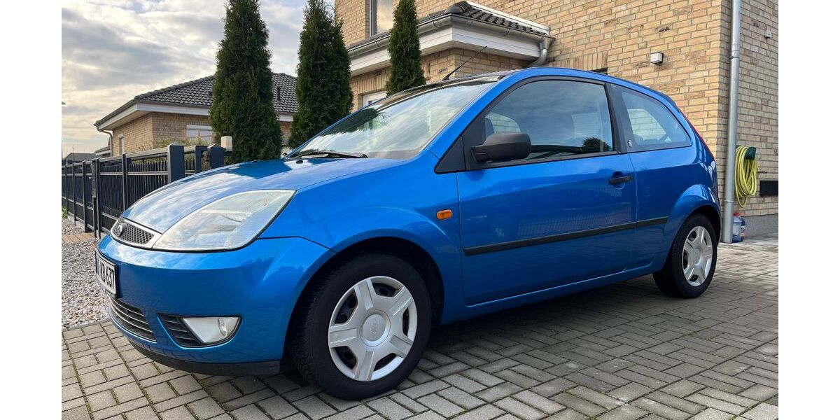 Ford Fiesta 96.500 km 2.990 &euro; Werneuchen 16356