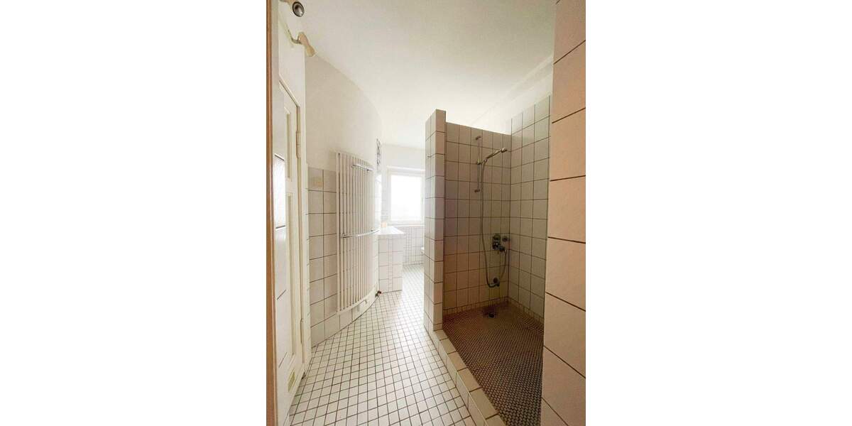 Einfamilienhaus Berlin Charlottenburg - 1 Zimmer, 600&euro; | Angebot:24832316