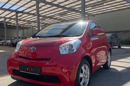 Toyota IQ 120.000 km 6.990 &euro; Berlin 12099