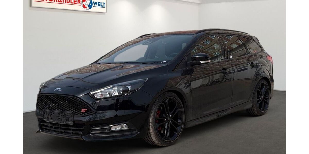 Ford Focus 69.558 km 12.999 &euro; Berlin 12681