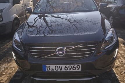 Volvo XC60 71.348 km 22.600 &euro; Berlin 12305