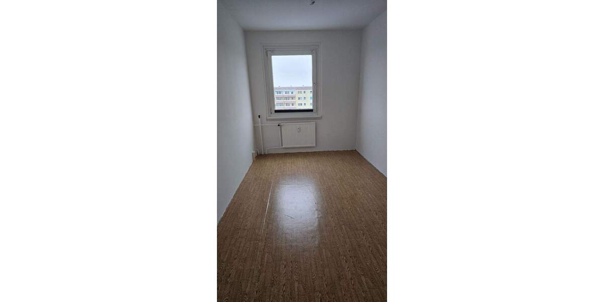 Etagenwohnung Berlin Neu-Hohenschönhausen - 3 Zimmer, 70 m&sup2;, 239.000&euro; | Angebot:24875016