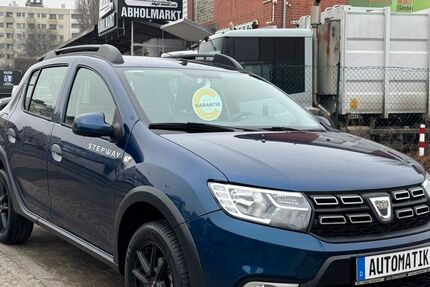 Dacia Sandero 105.000 km 8.990 &euro; Berlin 10551