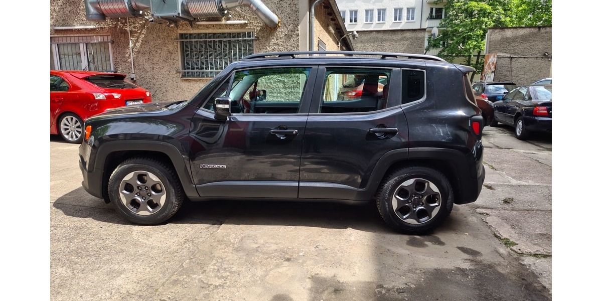 Jeep Renegade 1.6 Longitude Navi Standheizung 1.Hand 104.635 km 8.999 &euro; Berlin 10247