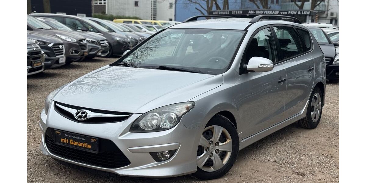 Hyundai i30 174.000 km 2.490 &euro; Berlin 13127