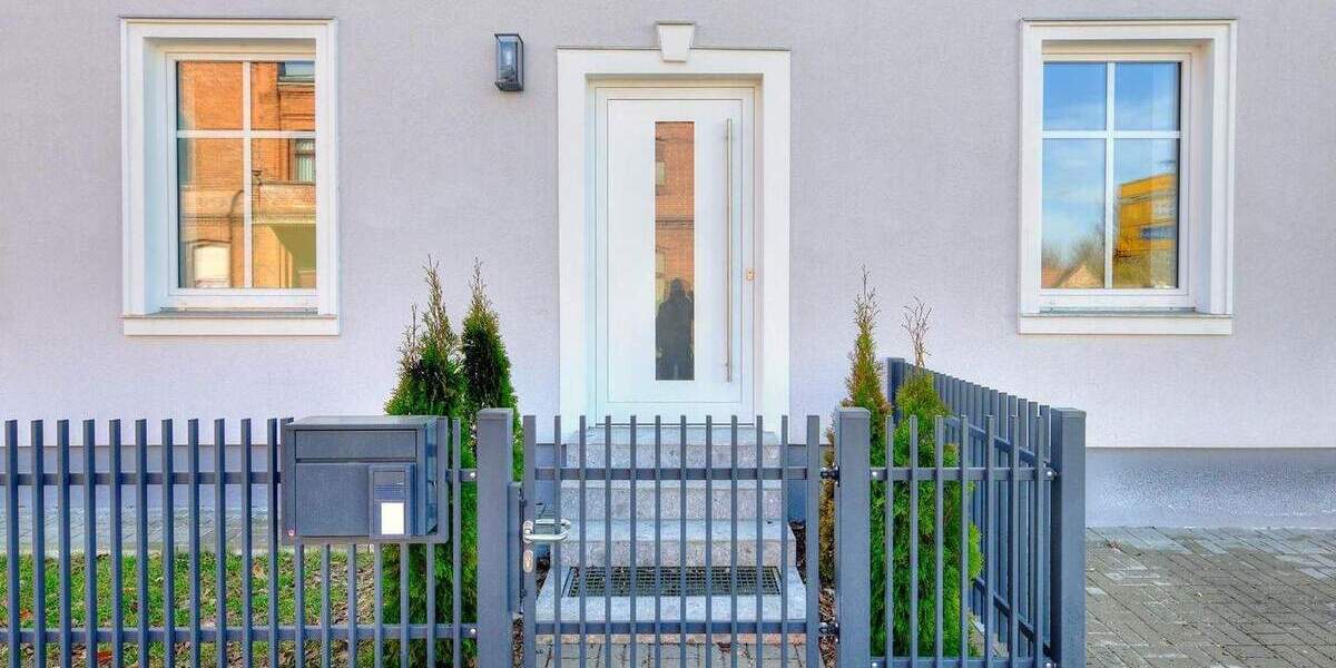 Mehrfamilienhaus, Wohnhaus Potsdam Bornim - 8 Zimmer, 232 m&sup2;, 1.532.000&euro; | Angebot:25837917