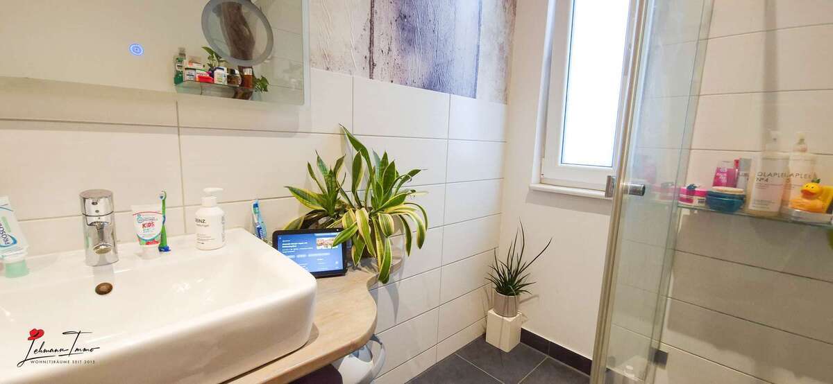 Stilvoller Dachgeschoss-Traum mit zwei Dachterrassen – bezugsfreie 2-Zimmer-Wohnung in Berlin-Grünau 2 zimmer