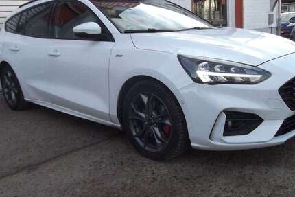 Ford Focus 160.000 km 12.899 &euro; Berlin 12277