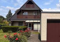 Attraktives Einfamilienhaus mit großzügigem Garten