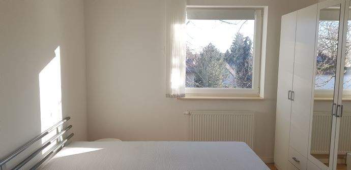 Teilmöblierte Wohnung mit EBK und BALKON in Berlin (Bohnsdorf)