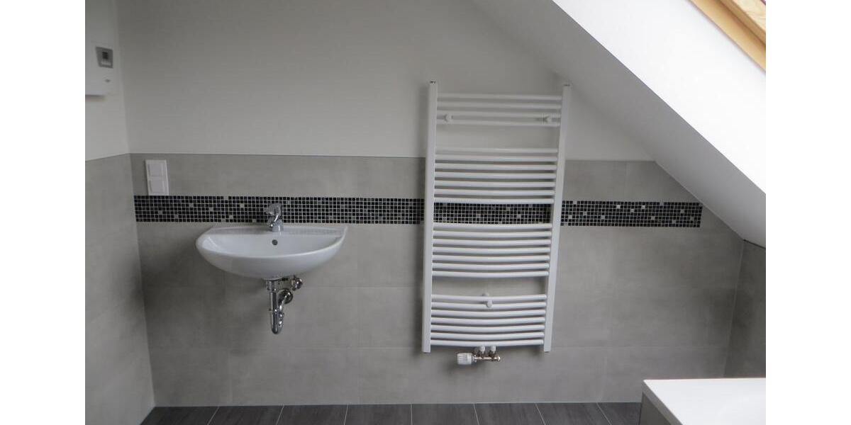 Dachgeschoßwohnung Bernau bei Berlin - 2 Zimmer, 65 m&sup2;, 720&euro; | Angebot:25640265