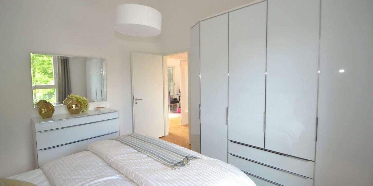 Etagenwohnung Berlin Zehlendorf - 2 Zimmer, 69 m&sup2;, 1.300&euro; | Angebot:25745674